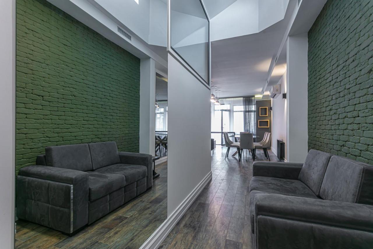 Luxe Apartment In Center Jerevan Exteriör bild