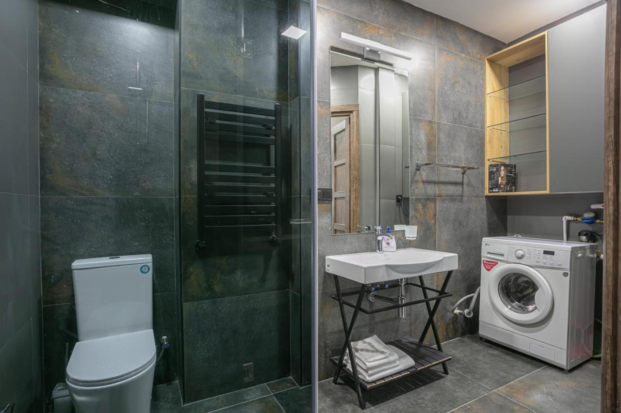Luxe Apartment In Center Jerevan Exteriör bild