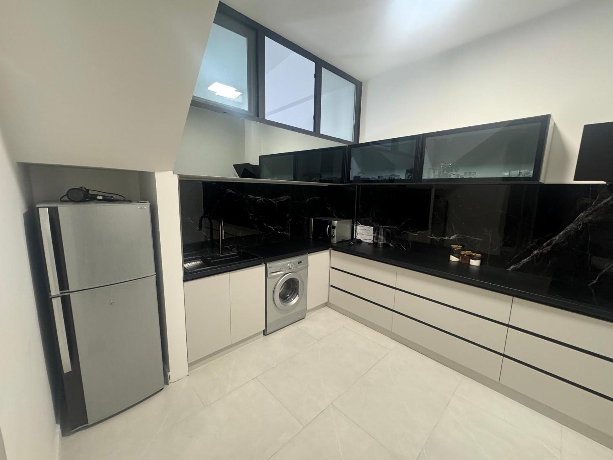 Luxe Apartment In Center Jerevan Exteriör bild