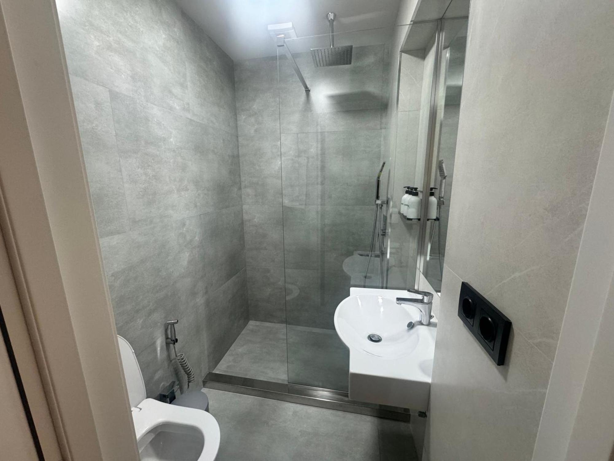 Luxe Apartment In Center Jerevan Exteriör bild